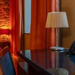 فندق مبيت وإفطار Le B. Suites, & Restaurant