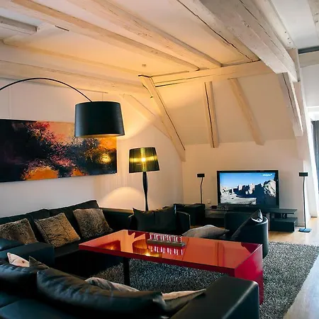 Nocleg ze śniadaniem Le B. Suites, & Restaurant 4*