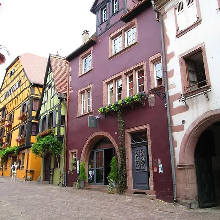 Le B. Suites, & Restaurant Nocleg ze śniadaniem 4*