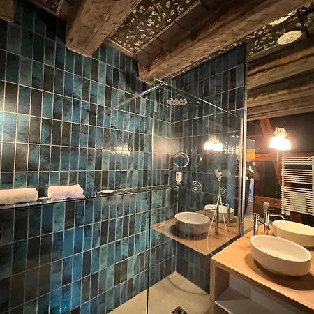 Le B. Suites, Chambres & Restaurant Riquewihr