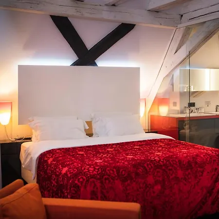 Bed & Breakfast Le B. Suites, Chambres & Restaurant