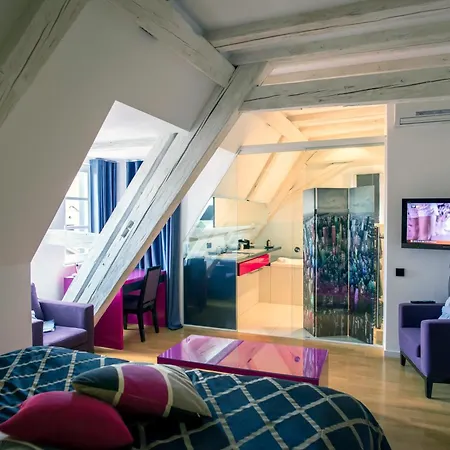 Bed & Breakfast Le B. Suites, Chambres & Restaurant