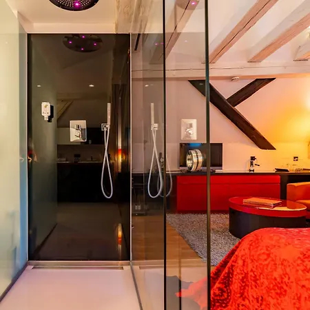 فندق مبيت وإفطار Le B. Suites, & Restaurant ريكفيهر