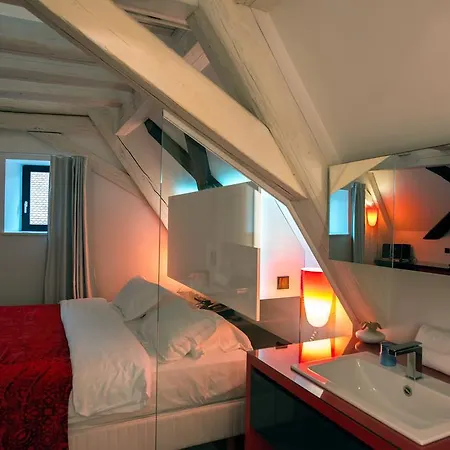 Le B. Suites, & Restaurant Bed & Breakfast 2*