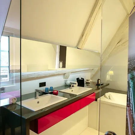 Le B. Suites, Chambres & Restaurant Riquewihr