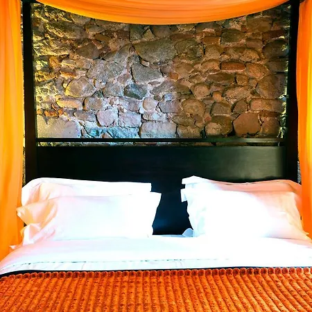 Le B. Suites, Chambres & Restaurant Bed & Breakfast Riquewihr