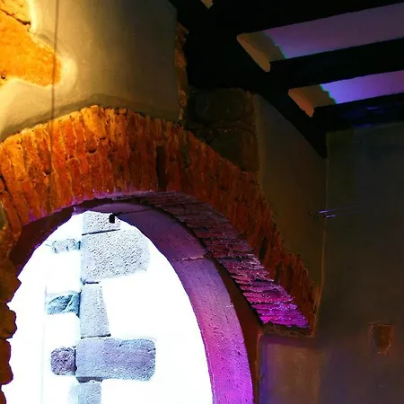 Le B. Suites, & Restaurant Bed & Breakfast Riquewihr