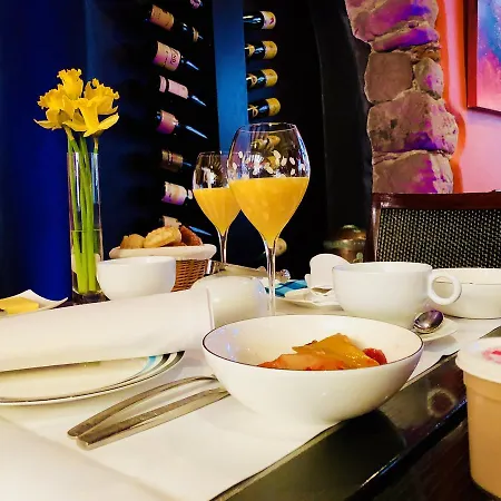 Le B. Suites, & Restaurant 2* Riquewihr