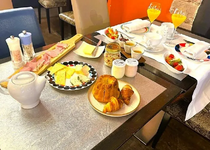 Le B. Suites, Chambres & Restaurant 4*