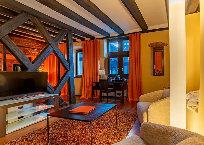 B&B Le B. Suites, & Restaurant