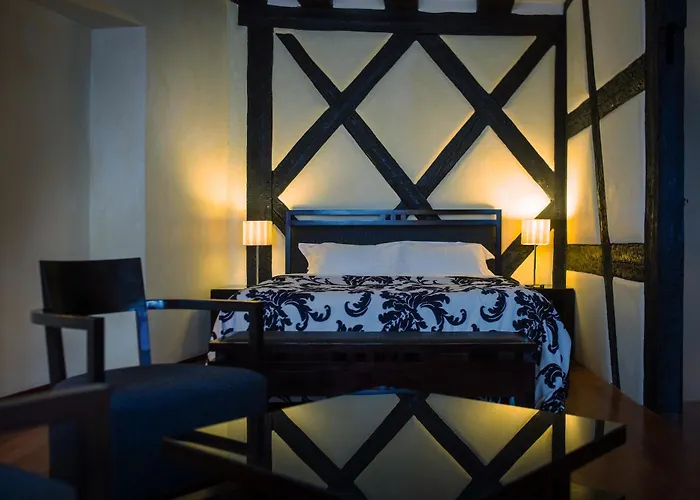 Le B. Suites, & Restaurant B&B 리크위르